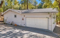 19327 Ferretti Rd, Groveland, CA 95321