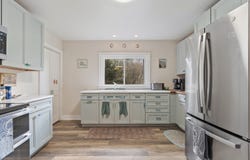 11 Barker St, Danvers, MA 01923