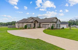 107 Laney Lane, Dothan, AL 36305