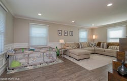 60 Midvale Lane, Willingboro, NJ 08046