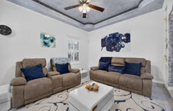 9013 Cliff Dr, Laredo, TX 78045