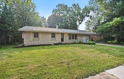 209 Maureen Drive, Elgin, IL 60123