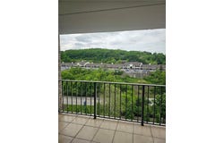2160 Greentree Rd, Pittsburgh, PA 15220