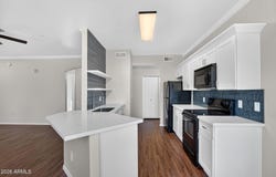 1941 S PIERPONT Drive, Mesa, AZ 85206