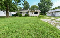 304 E Park, Plainfield, IN 46168
