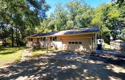 205 Maple St, Tuscumbia, AL 35674