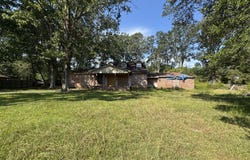 3943 Meadowlane Drive, Jackson, MS 39206