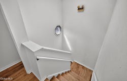 204 Victory Way, Halfmoon, NY 12065