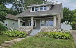 821 Summit Street, Baraboo, WI 53913-1940