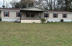 1931 Coon Creek, Eufaula, OK 74432
