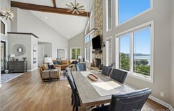 1104 Beacon Pointe Circle, Lake Ozark, MO 65049