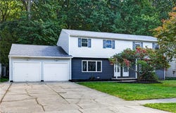 3367-3371 Hiwood Avenue, Stow, OH 44224