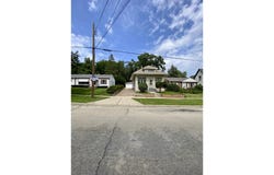 626 Bent Street, Elgin, IL 60120