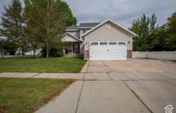 12 E 2150 N, Layton, UT 84041