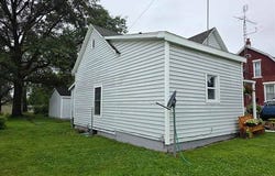816 S Main St, Bicknell, IN 47512