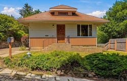 812 S Lake, Colfax, WA 99111