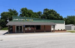 120 4th Street, Chetopa, KS 67336