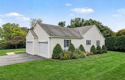 23 Valley Stream Drive, Cumberland, RI 02864