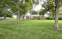 2694 W 3000s Road S, Kankakee, IL 60901