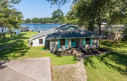 727 Callender Lake Drive, Murchison, TX 75778
