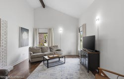 7 Starling Square, Clinton, MS 39056