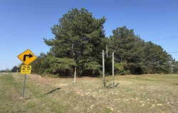 HWY 16 E, Shirley, AR 72013