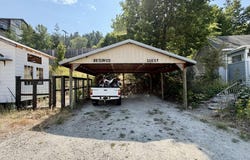 323 W Park Ave, Kellogg, ID 83837