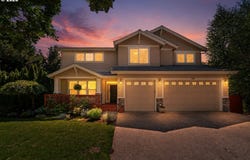 23060 BLAND Cir, WestLinn, OR 97068