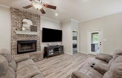 3020 W Loy Lake Road, Denison, TX 75020