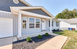 21 Great Owls Way, Winfield, MO 63389