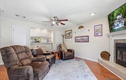 8437 E CYPRESS POINT CT, Baton Rouge, LA 70809