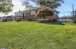 1014 SHERMAN Street, HARRISBURG, PA 17112