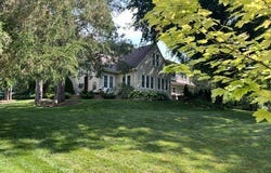201 Devonshire Road, Tower Lakes, IL 60010