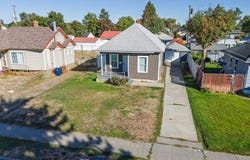 1111 E Longfellow Ave, Spokane, WA 99207