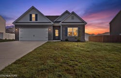 735 Saulsbury Lane, Clinton, TN 37716