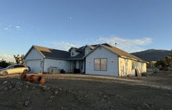 279 Juniper Rd., Pinon Hills, CA 92372