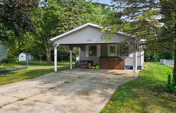 5219 E Carpenter Road, Genesee Twp, MI 48506