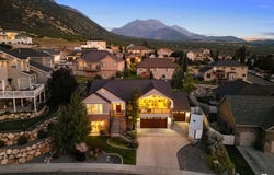 1092 E 300 S, Santaquin, UT 84655