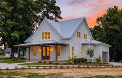 541 Oak Lawn Rd., Georgetown, SC 29440