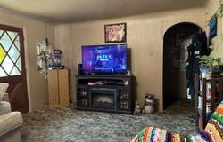 467 17TH St, Springfield, OR 97477