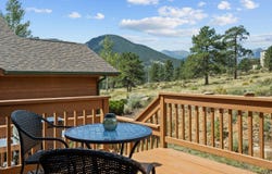 677 Cedar Ridge Cir, Estes Park, CO 80517