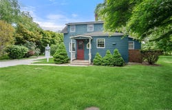 4 Russett Lane, Great River, NY 11739
