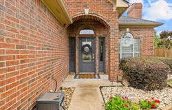 906 Windemere Cir, Longview, TX 75601