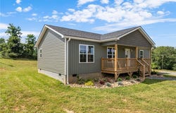 90 Millards Way, Sparta, NC 28675