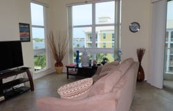 806 E WINDWARD Way, Lantana, FL 33462