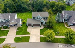 8560 Twin Lakes Drive, Jenison, MI 49428