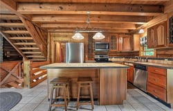 348 Tony Drive, Conneaut, OH 44030