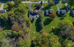 1323 Westview Drive, Salem, OH 44460
