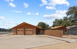 3216 Sentinel Dr, Midland, TX 79701