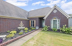 3483 BROADWAY St, Bartlett, TN 38133